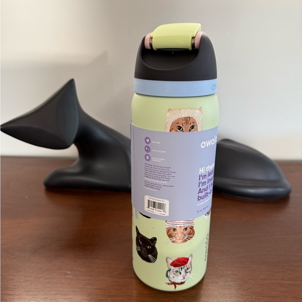 Adorable Cat Design Water Bottle